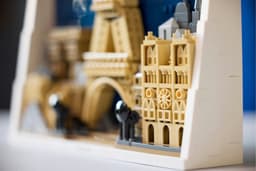 Lego Architecture 21064 Parijs – Stad Van De Liefde Bouwstenen — thumbnail 4