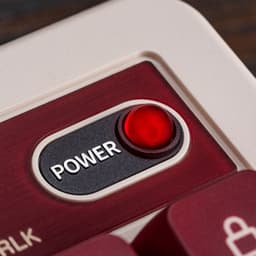 8BitDo Retro Mechanical Keyboard Fami Edition gaming toetsenbord — thumbnail 5