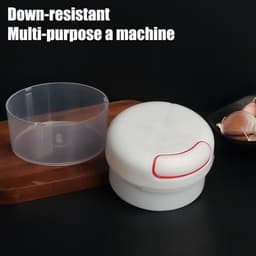 Mini Keukenrobot - Handmatige Hakker - Snel Ingrediënten Snijden - Compact Draagbaar Ontwerp - 8.5 x 8.5 x 6.5 cm — thumbnail 3