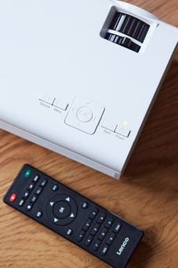 Lenco Beamer - Full HD 1080P - Projector met Bluetooth - LPJ-280WH Mini Beamer - Wit — thumbnail 4
