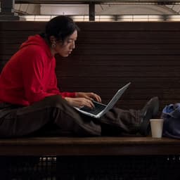 Apple Macbook Pro (2023) - MTL83N/A - 14 inch - M3 - 1 TB - Spacegrijs — thumbnail 4