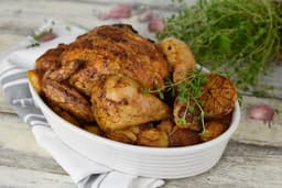 Heinner Heteluchtfriteuse – 2000W – 11L Ovencapaciteit – 4,5L Mand – Ovenfunctie – Touchbediening – 8 Programma’s – Timer 4u – Rotisserie – Zwart/Rood — thumbnail 2