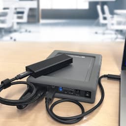 Oyen Digital MiniPro V4 RAID USB-C Rugged HDD - 10TB — thumbnail 4