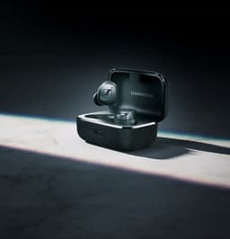 Sennheiser MOMENTUM True Wireless 4 Smart Earbuds - Zwart Koper — thumbnail 5