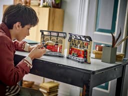 LEGO Harry Potter Boekensteun de Zweinstein Express 76450 — thumbnail 5