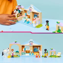 Lego Friends 42696 Huisdierenkliniek Bouwstenen — thumbnail 3