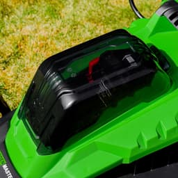 Garden Master® 20V Draadloze Grasmaaier - 4Ah Accu en Lader inbegrepen - 32cm Maaibreedte - 30L Grasopvang - Verstelbare maaihoogte - Compact en lichtgewicht — thumbnail 4