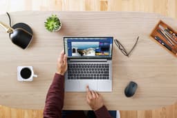 HP ProBook 430 G8 | Intel Core i3 | Intel UHD Graphics | (″) | 256 GB SSD | 8 GB DDR4 | US | WiFi | Windows 11 Pro — thumbnail 5