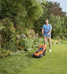 BLACK+DECKER 2x 18V 2.5Ah 33cm Grasmaaier inclusief accu en lader, 35L opvangbak - BCMW3318L2-QW — thumbnail 5
