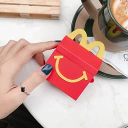 okido - Hoesje geschikt voor Airpods 4 - McDonald's siliconen case voor Airpods - Case geschikt voor Apple AirPods 4 - Airpods hoes — thumbnail 3