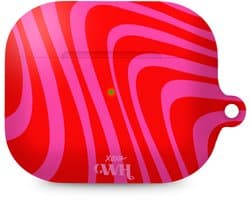 xoxo Wildhearts hoesje geschikt voor AirPods Pro 2 - Berry Much - Matte - Ook als telefoonhoesje verkrijgbaar - schokbestendige case - koptelefoon hoesje - Mat - Beschermhoes met golvende print - golven - Rood - Roze