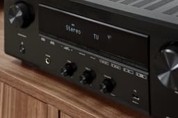 Denon - DRA-900H - AV Amplifier met 2.2 Kanalen, 175 Watt per Kanaal, HEOS® Built-In en Bluetooth - Zwart — thumbnail 4