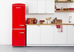 Severin RKG 8997 Retro Combi Koelkast - No Frost - Energieklasse E - Rood — thumbnail 5