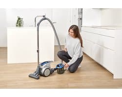 BLACK+DECKER BXVML700E - Zakloze stofzuiger 2 liter - 700 W - Cyclonisch - EPA-filter - Snoer 5 m