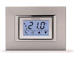 Thermostaat met achterverlichting en touchscreen voor verwarming en airconditioning
