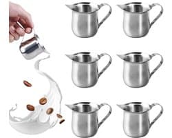 Dailygoods- Melkkannetje 800 ml - Melkkannetje RVS - Opschuimkan - Espressokannetje - Barista Melkkannetje - Hittebestendig en vuilafstotend - Melkkan