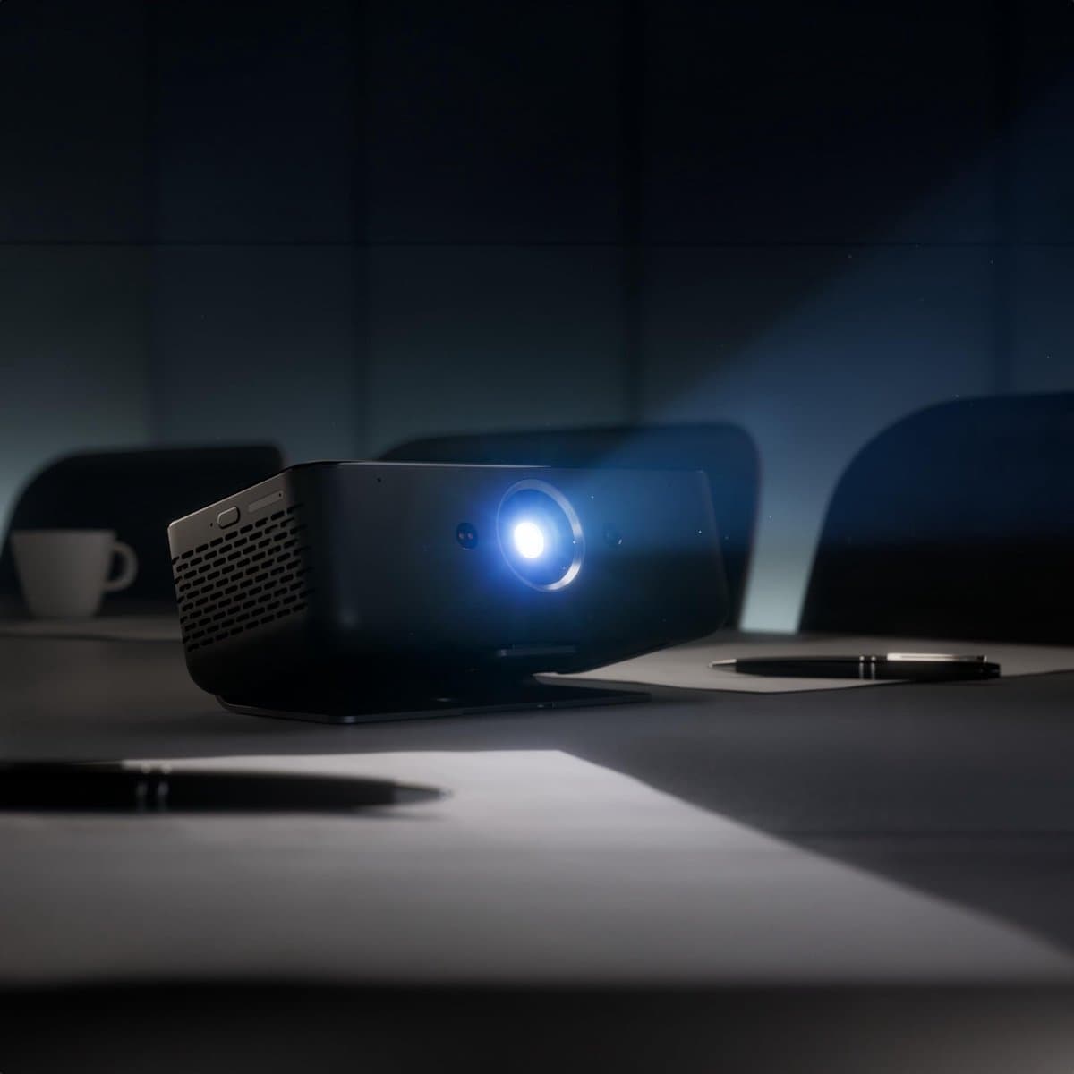 SnelShoppen - Estelle One Full HD Beamer - Draagbare Projector voor Feesten, Buitengebruik, Thuisbioscoop, 1080p Resolutie, Compact en Lichtgewicht, Z — afbeelding 1