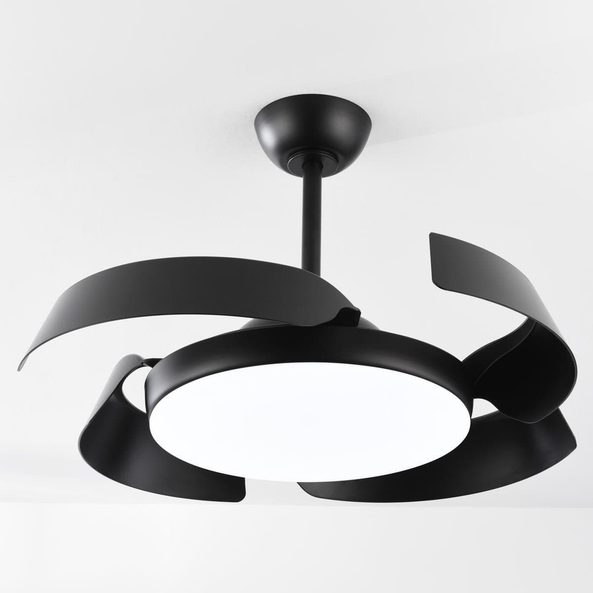 LumenXL - Zwarte plafondventilator met geïntegreerde lichtbron - Ventu — afbeelding 1