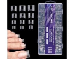 Zachte gel nagelstickers voor vierkante teenagels in een set met 12 maten, ideaal voor eenvoudig aanbrengen van een french manicure op teennagels