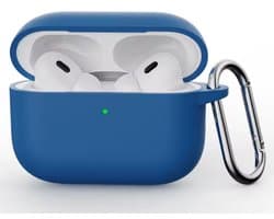 Hoesje Geschikt voor AirPods Pro 3 - Donker Blauw - Casemania Liquid Siliconen Bescherm Hoes met Bevestigingslus & Karambijnhaak