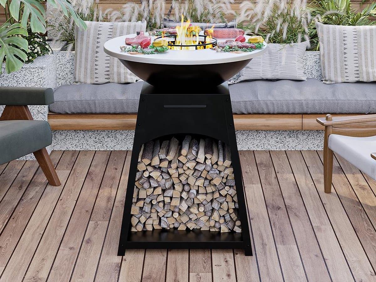 Vente-unique Barbecue/plancha/vuurkorf van staal - L81 x B81 x D96 cm - Zwart - CORVERA — afbeelding 1