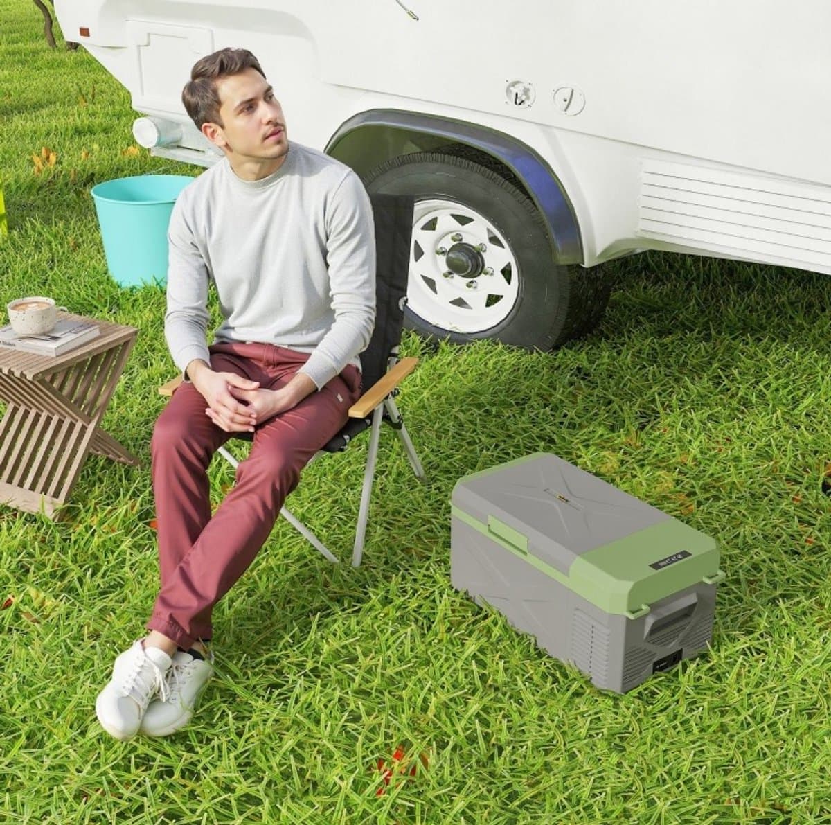 MEUNIQ mini koelkast 16,3L draagbare compressor koelbox met vriesfunctie -20 tot 20°C, 12/24V en 100-220V, ECO en MAX modus, voor auto, camping en boot, grijs — afbeelding 1
