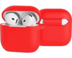 Case - Geschikt voor Apple AirPods 4 / 5 - Siliconen Hoes met Clip - Silicone Hoesje Cover - Rood