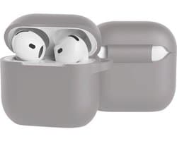Case - Geschikt voor Apple AirPods 5 - Siliconen Hoes met Clip - Silicone Hoesje Cover - Grijs