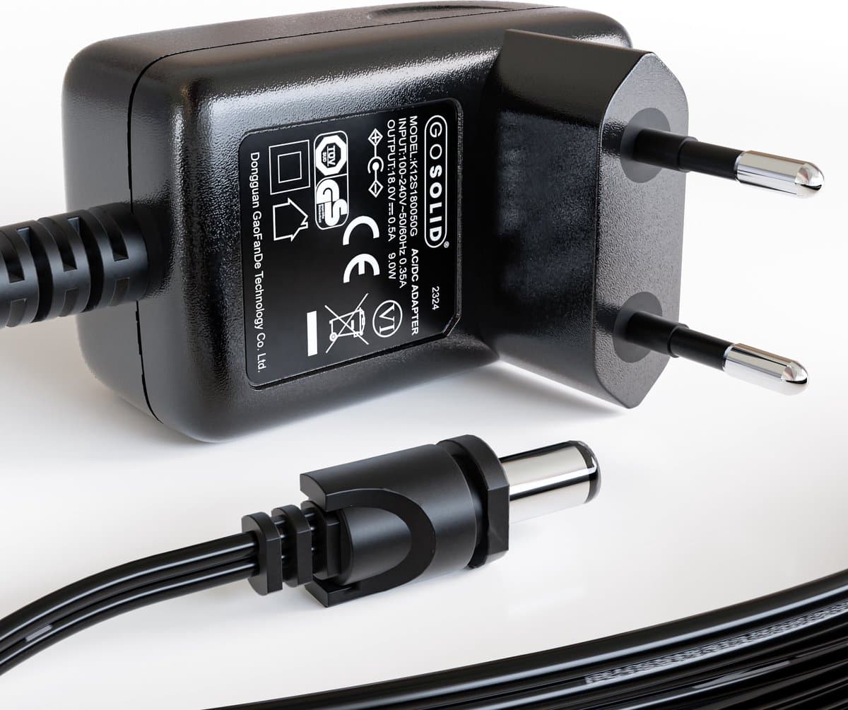 GO SOLID! ® Oplader geschikt voor Hoover H-FREE Series 100, 200, 300, 400, 500, 600, 700, 800 accustofzuiger — afbeelding 1