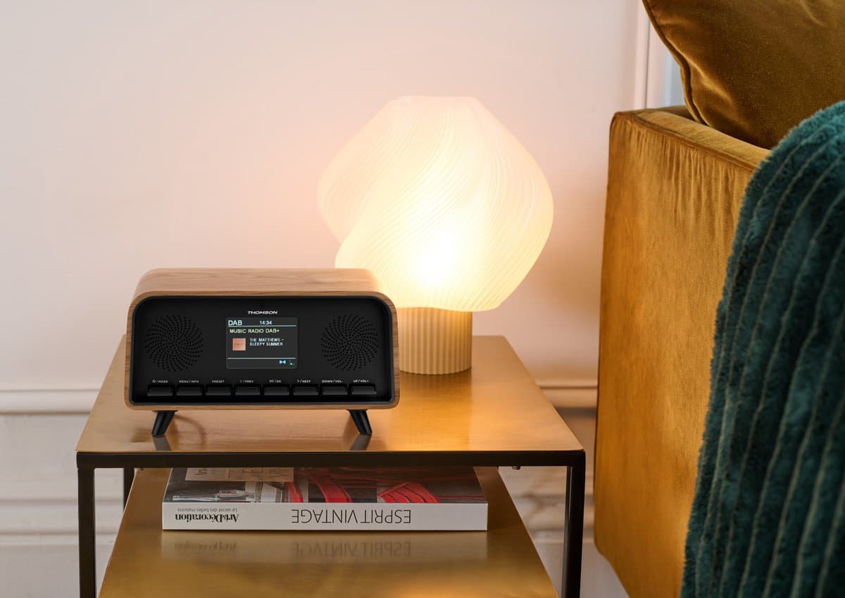Thomson RT850DABBT Wekkerradio & Bluetooth Speaker in 1 - Bluetooth 5.3, Dimbaar Display, DAB+ & FM — afbeelding 1