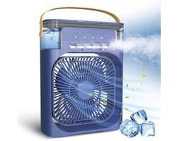 Deze draagbare 4-in-1 airconditioner combineert airconditioning, een ventilator, drie ventilatorsnelheden, een timer, een luchtbevochtiger (600 ml waterreservoir), USB-opladen, een luchtkoeler en een stille modus – in het blauw.