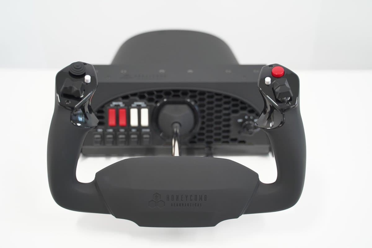 Honeycomb Alpha Flight Controls - Yoke & Switch Panel - PC — afbeelding 1