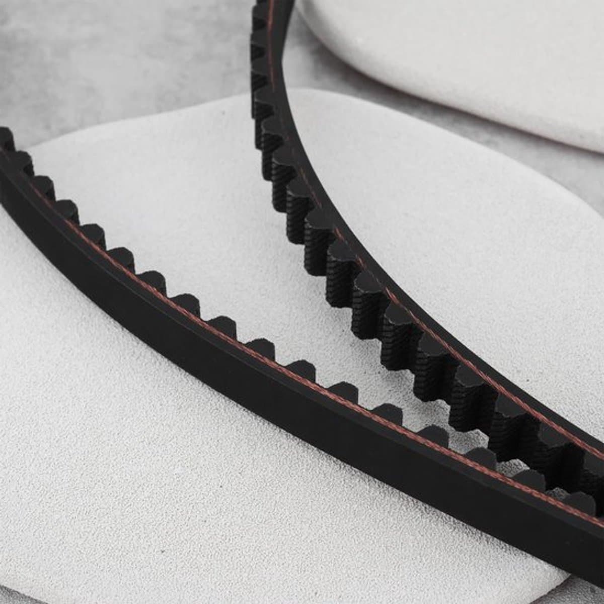 Gekartelde Riem 1248 mm - Compatibel met Stiga Park 220 95 EL QF - Breedte 12 mm - Tandhoogte 8 mm - Aantal Tanden 156 - Isometrisch Zaagtandpatroon - Grasmaaier Riem — afbeelding 1